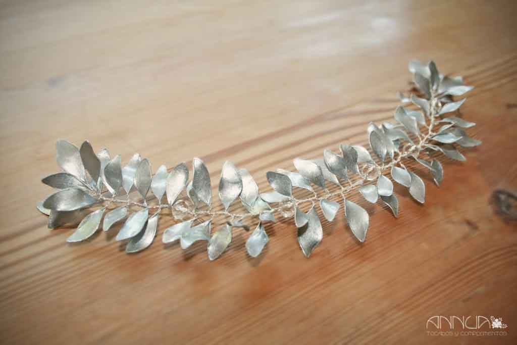 tiara de hojas plata