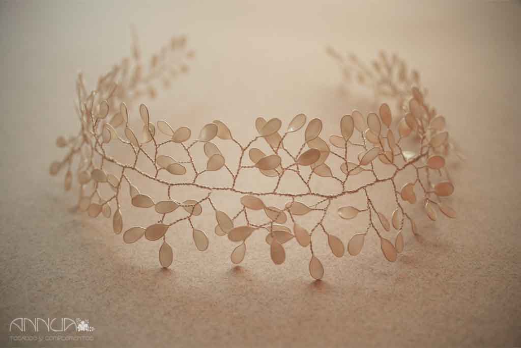 tocado tiara romantico frontal