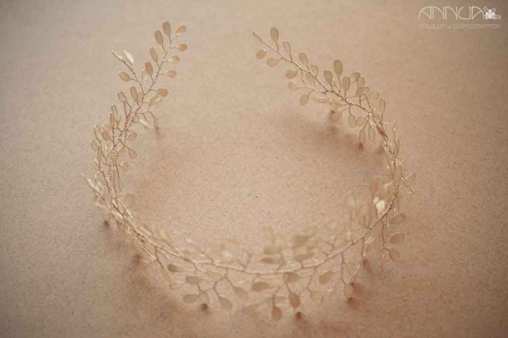 tocado tiara romantico