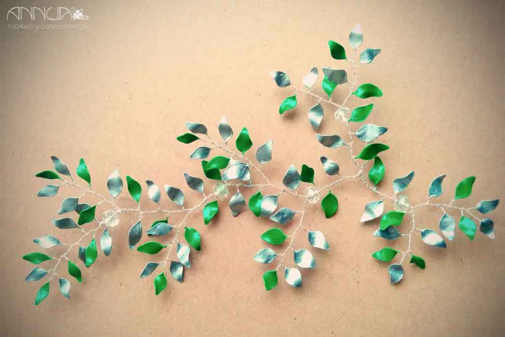 tocado hojas plateadas y verdes